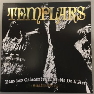 Dans Les Catacombs Studio de L'Acre